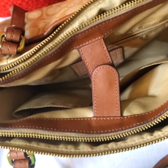 Coach New York Peyton Double Zip Carryall Khaki/Brown #C1495-F24603 pre-owned - Picture 6 of 14